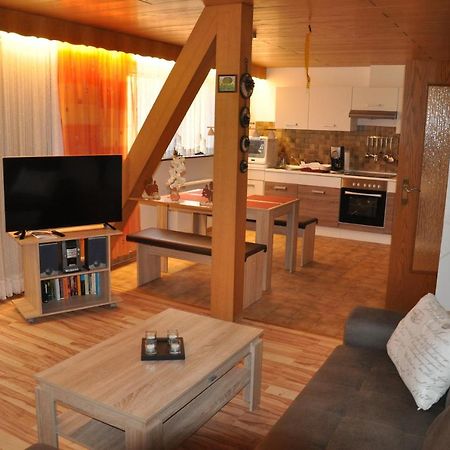 Rentrisch Am Waldrand Lägenhet Sankt Ingbert Exteriör bild